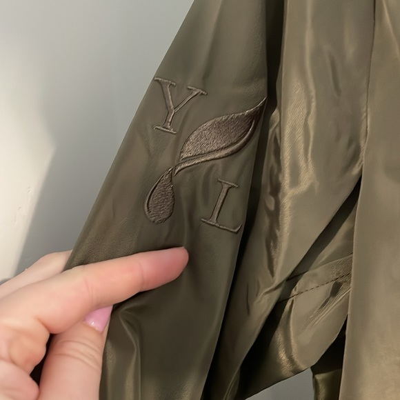 Young Living Jacket - Picture 3 of 3